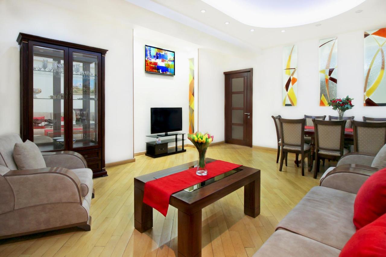 3 Bedroom Apartment Near Republic Square Yerevan Luaran gambar